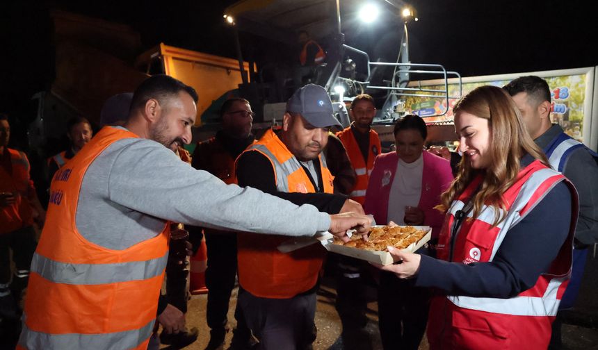 Antalya'da o cadde dört günde tamamlanacak