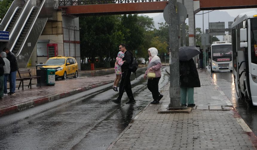Antalya'da sağanak ne zamana kadar sürecek?
