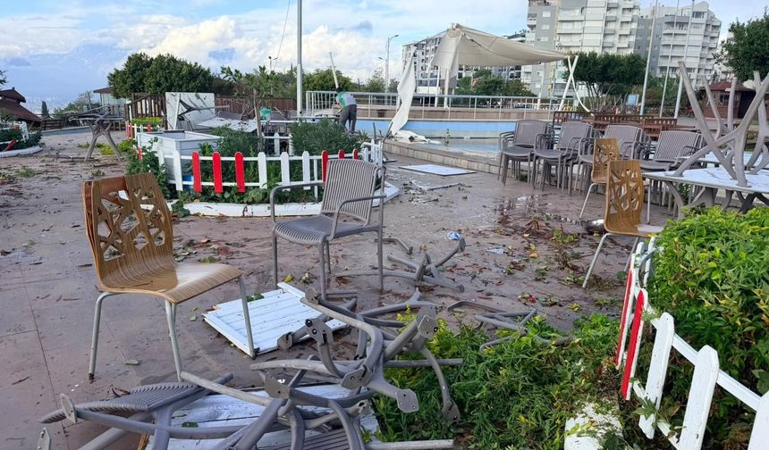 Gece saat 23.00'te gelen afet Antalya'yı acıya boğdu