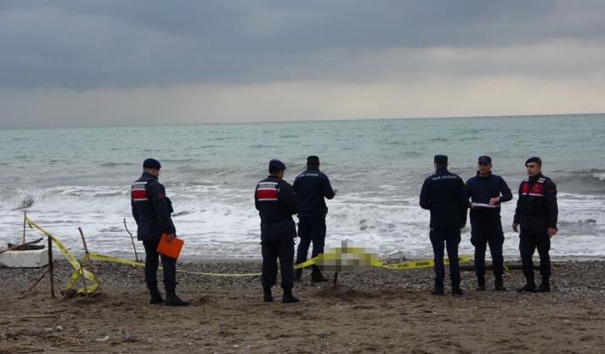 Yine Antalya! Sahilde çürümüş 2 ayrı erkek cesedi bulundu